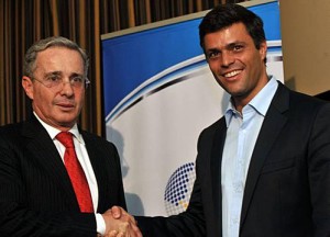 Con Uribe, un solo corazón