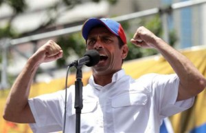 l_capriles-discurseando-1