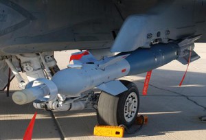 Aviones con kits de bombas GPS de EEUU